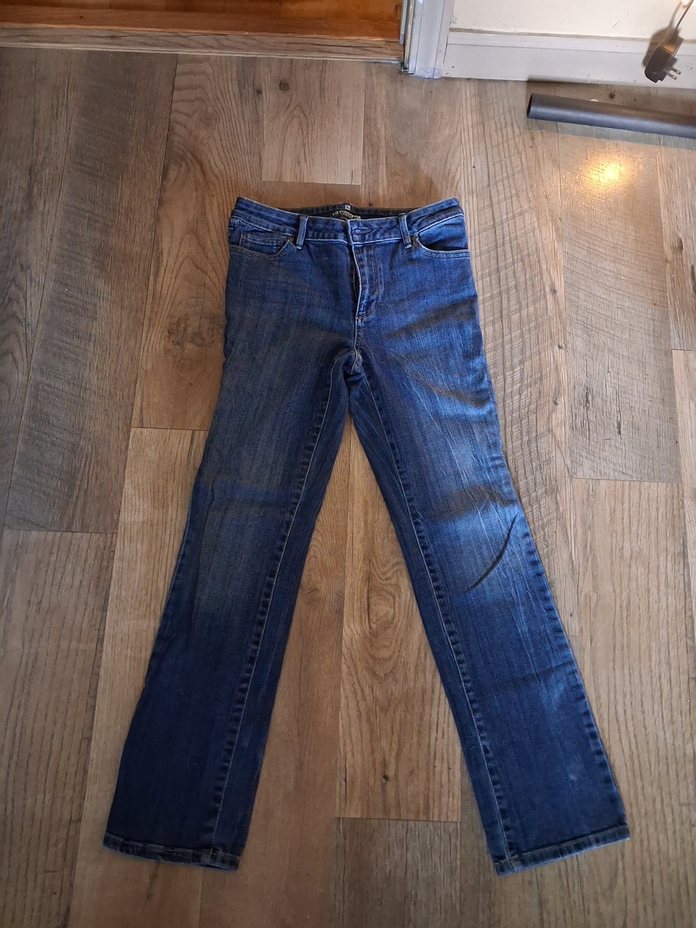 Liz Claiborne Women's Dark Blue Straight-Leg Jeans 4P